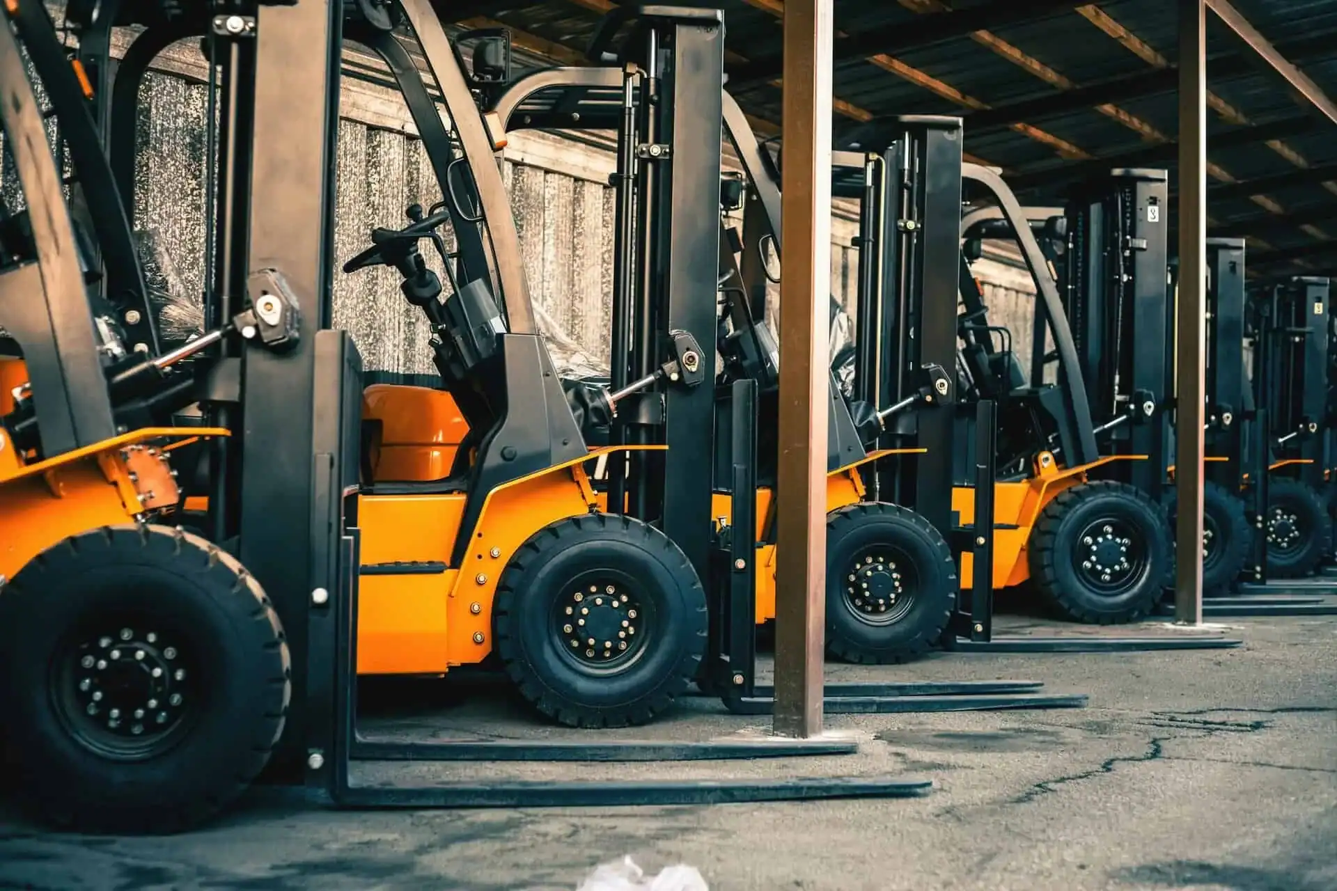 Forklift blog 02 1920w
